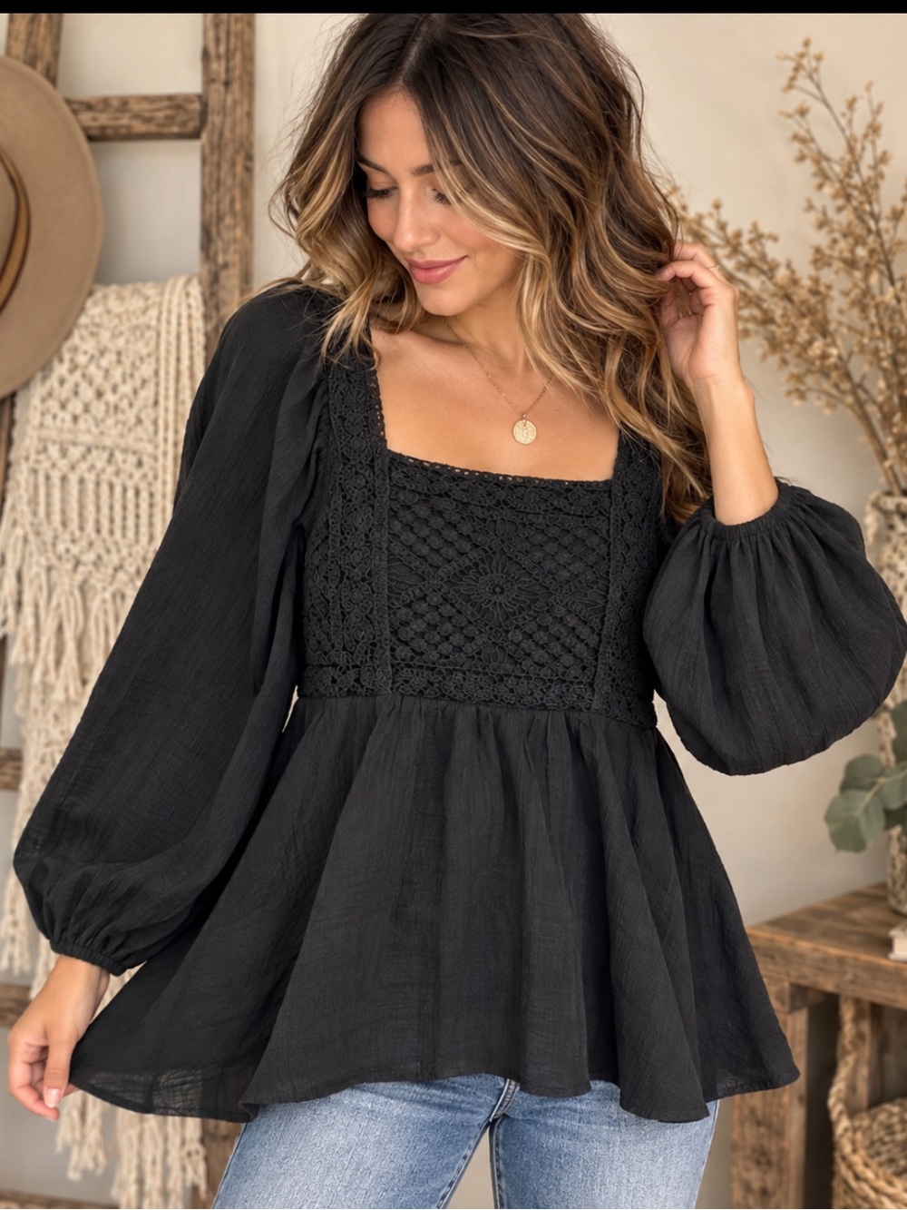 Altar'd State Black Crochet Square-Neck Peasant Top Femenine Fall Size L